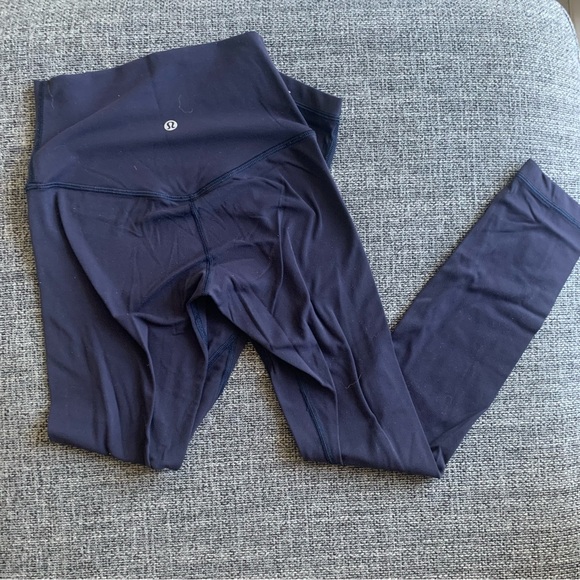 Cropped Lululemon Leggings - Picture 2 of 3